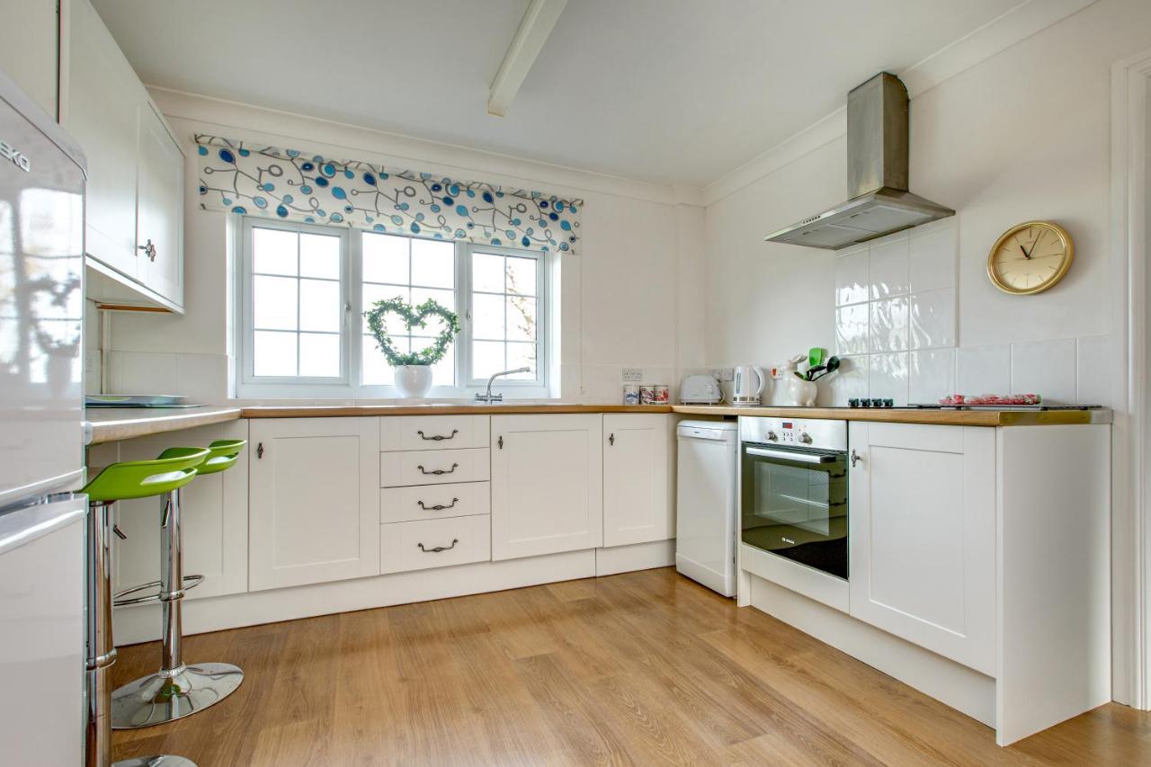 Chestnut Cottage Felbrigg Екстериор снимка